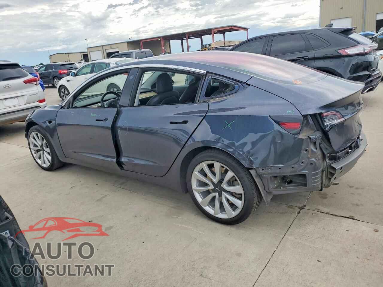 TESLA MODEL 3 2018 - 5YJ3E1EA3JF005959