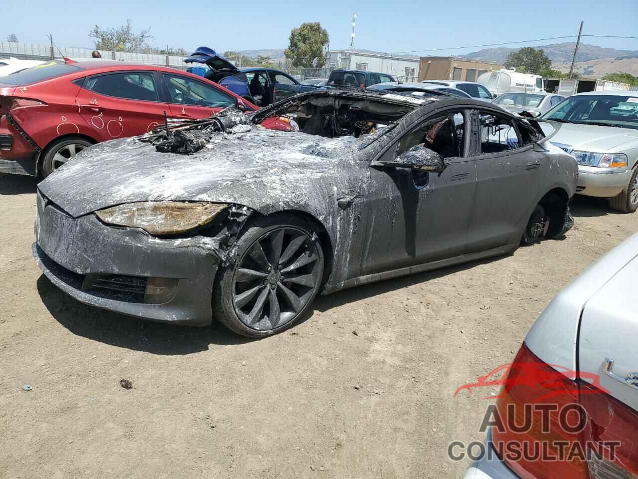 TESLA MODEL S 2017 - 5YJSA1E26HF190843