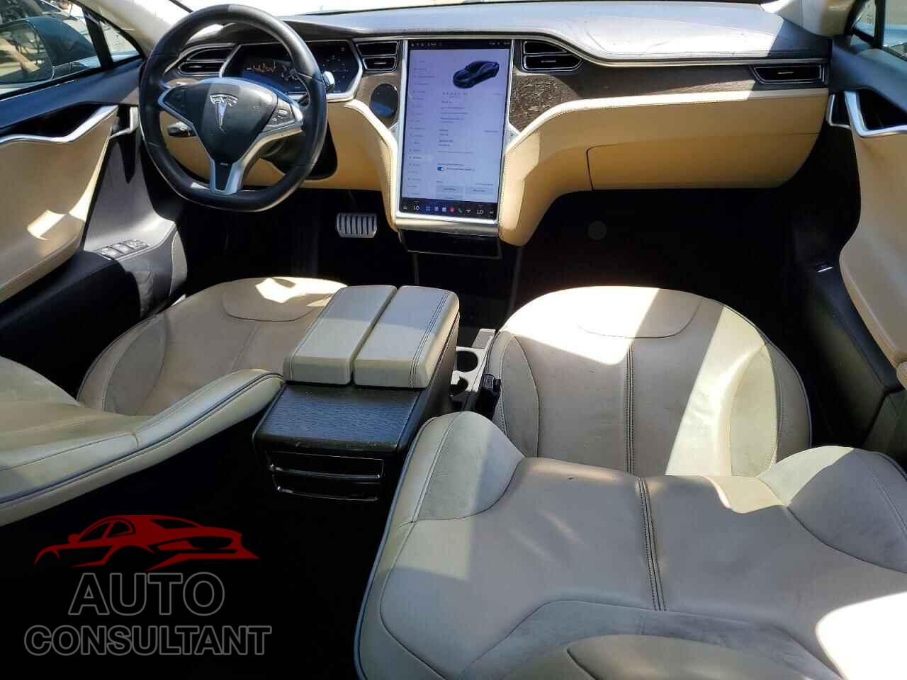 TESLA MODEL S 2013 - 5YJSA1CP2DFP08231
