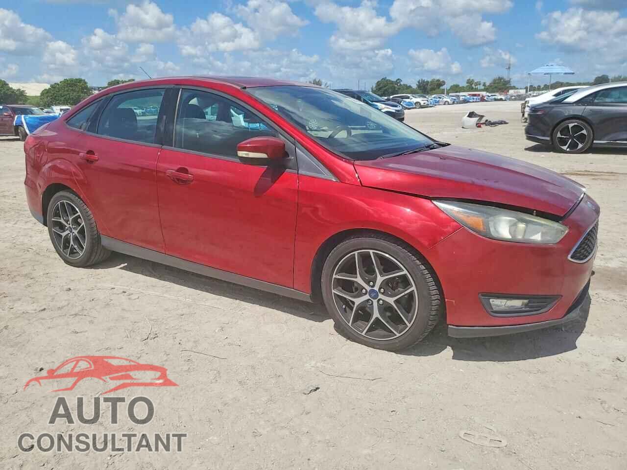 FORD FOCUS 2017 - 1FADP3H23HL256623