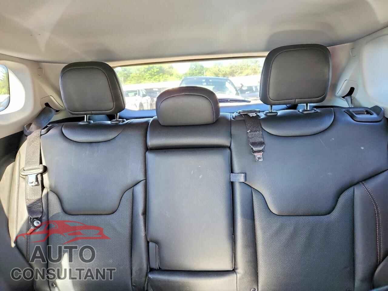 JEEP COMPASS 2021 - 3C4NJDCB3MT538000