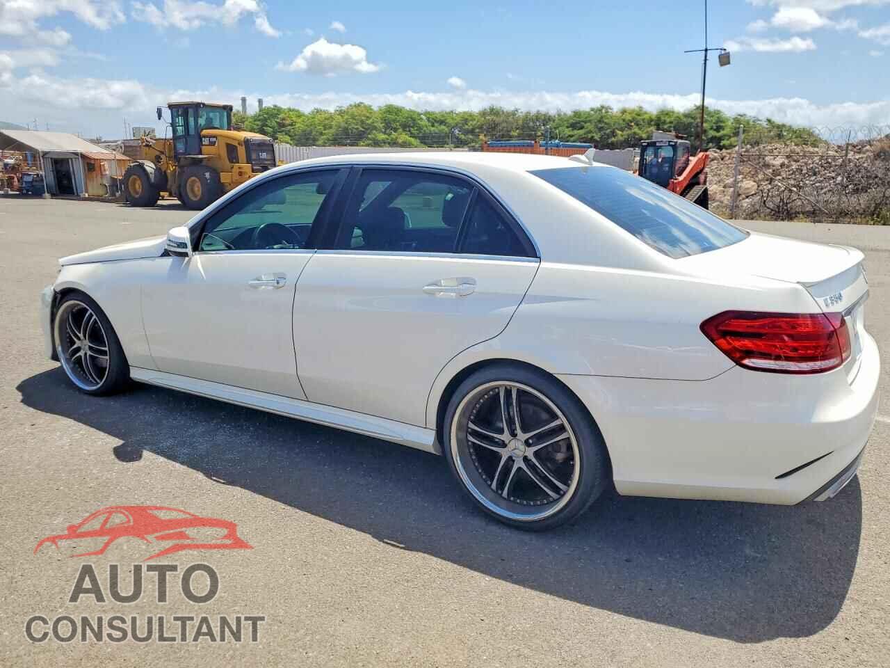 MERCEDES-BENZ E-CLASS 2014 - WDDHF5KB0EA824973
