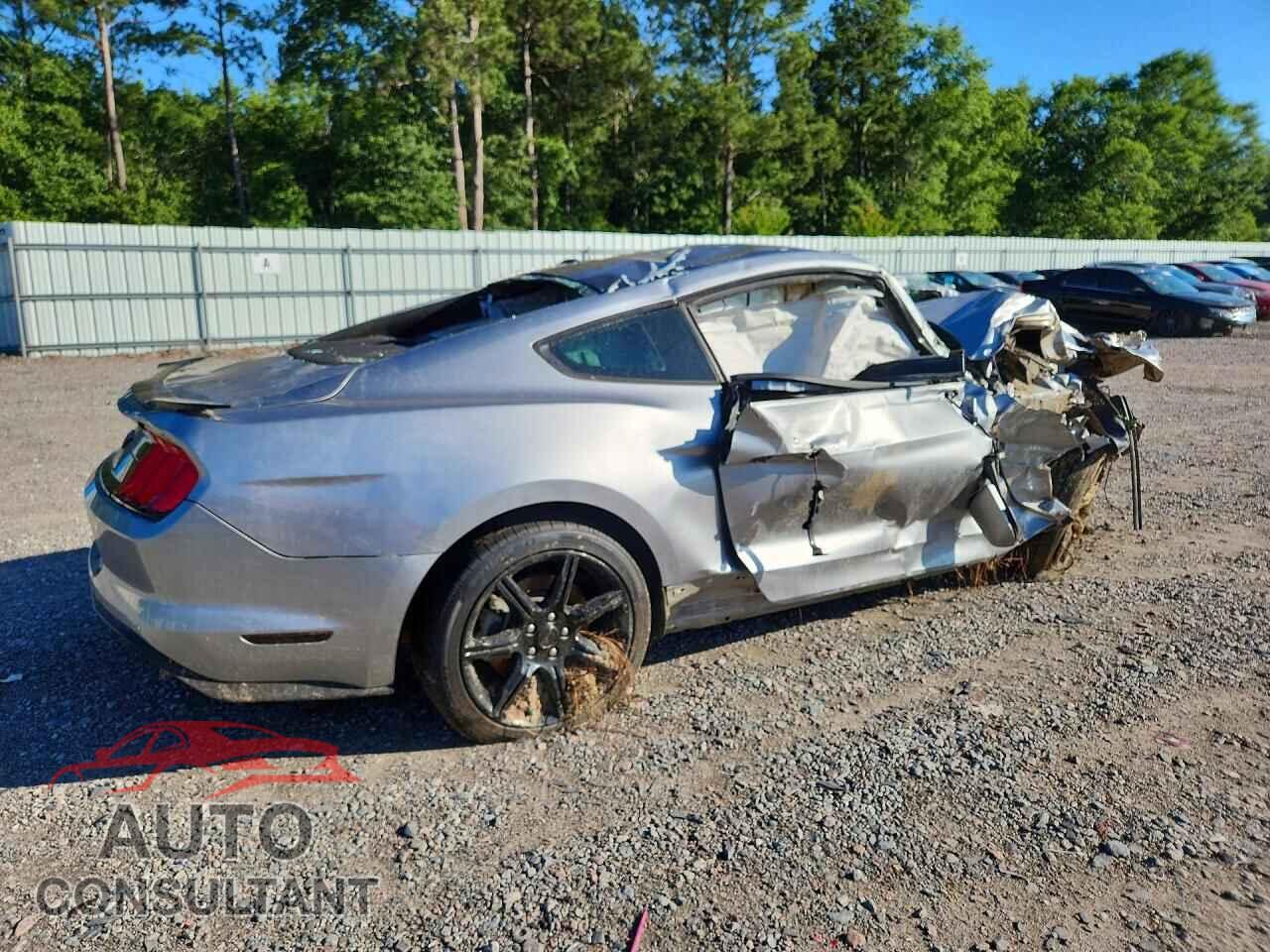 FORD MUSTANG 2020 - 1FA6P8CF6L5133380