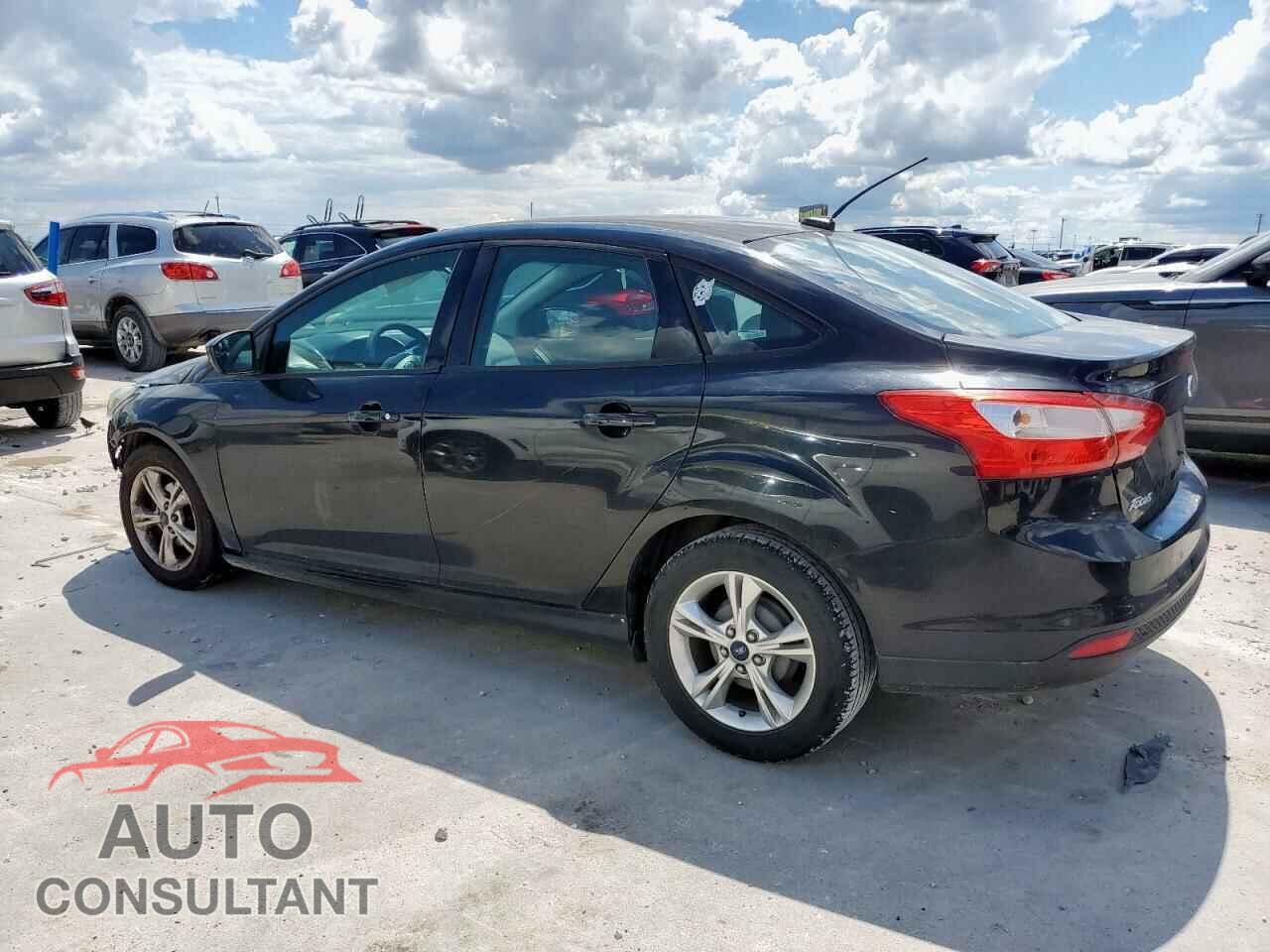 FORD FOCUS 2012 - 1FAHP3F26CL396260