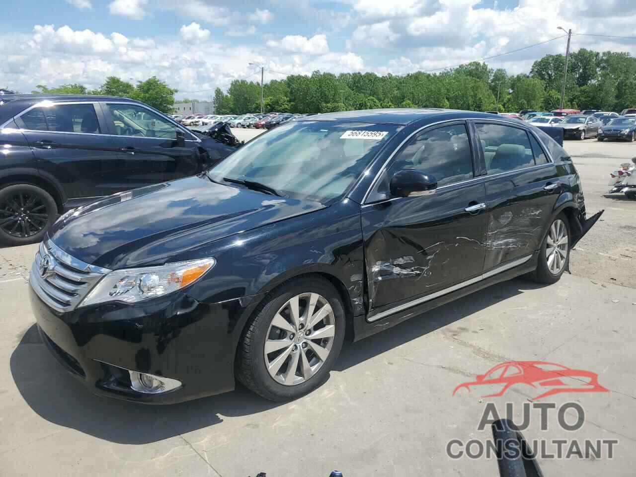 TOYOTA AVALON 2011 - 4T1BK3DB3BU373721
