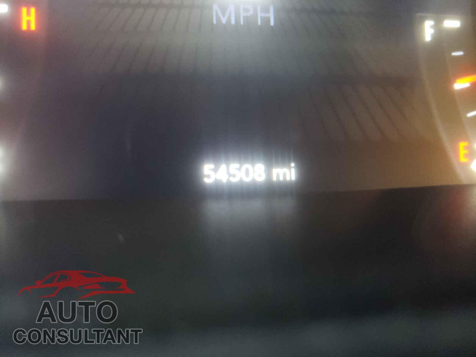 DODGE CHALLENGER 2018 - 2C3CDZAG5JH310017