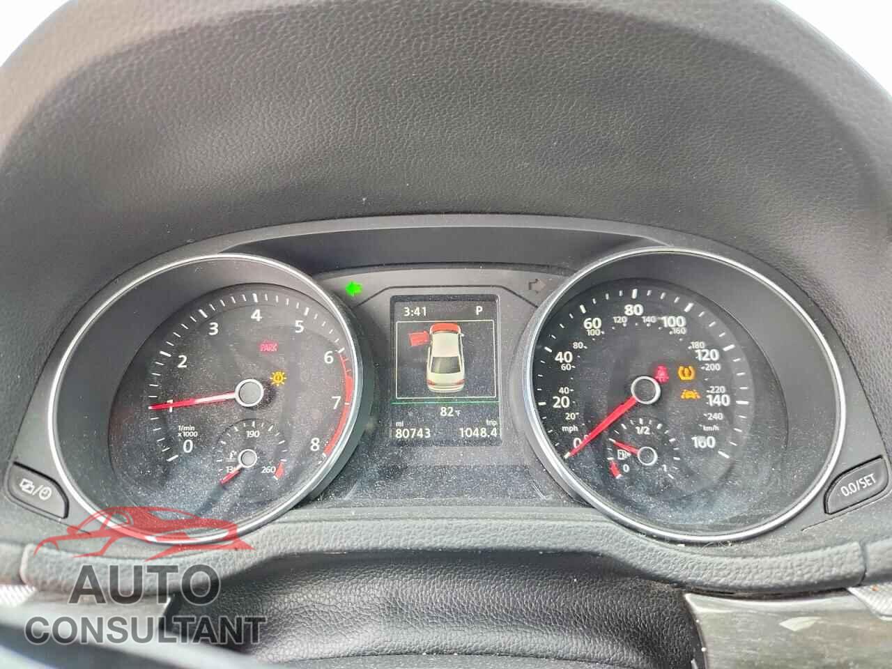 VOLKSWAGEN PASSAT 2017 - 1VWCT7A39HC014119