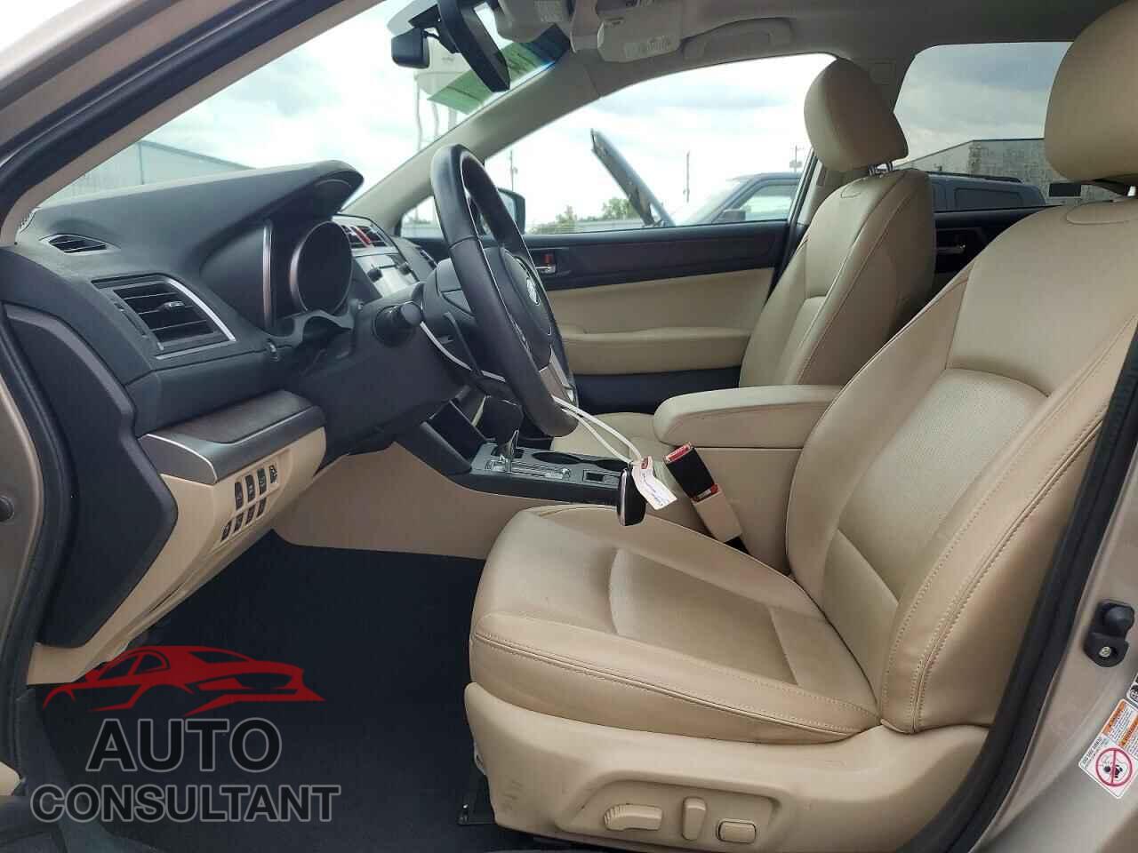 SUBARU OUTBACK 2017 - 4S4BSENC4H3334105