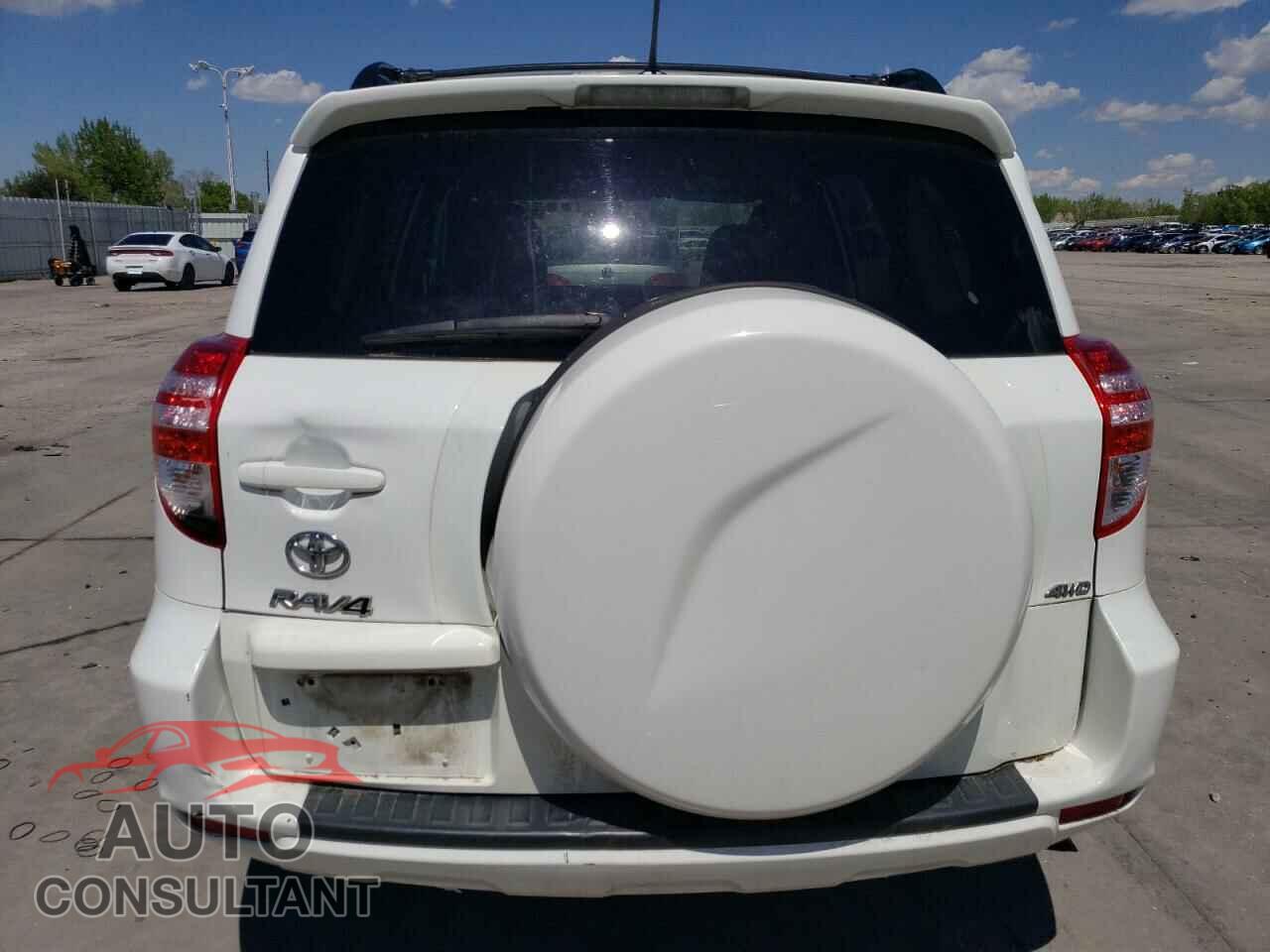 TOYOTA RAV4 2012 - 2T3BF4DV3CW198769