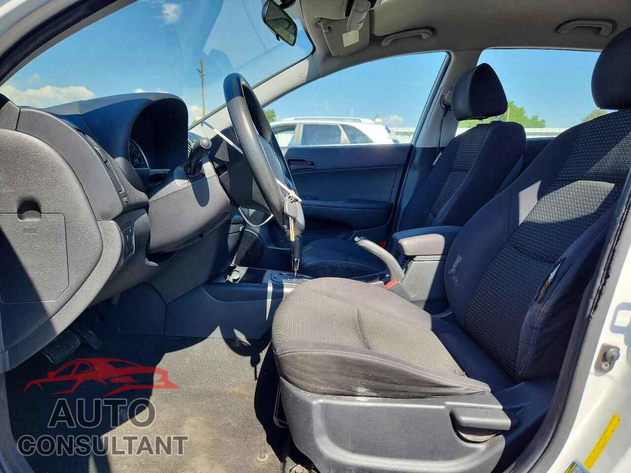 HYUNDAI ELANTRA 2011 - KMHDB8AEXBU090706