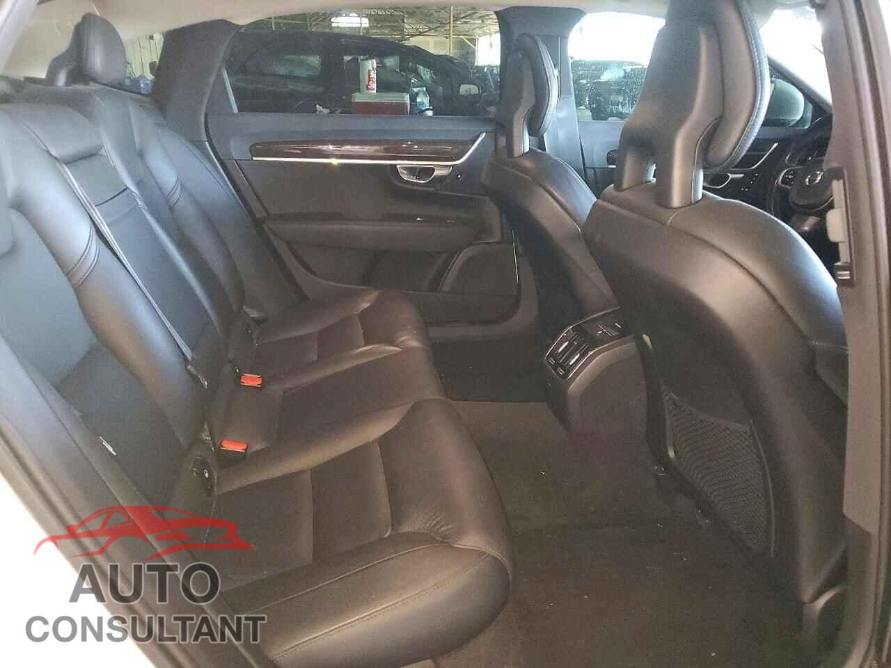 VOLVO S90 2018 - LVY982MK2JP032831