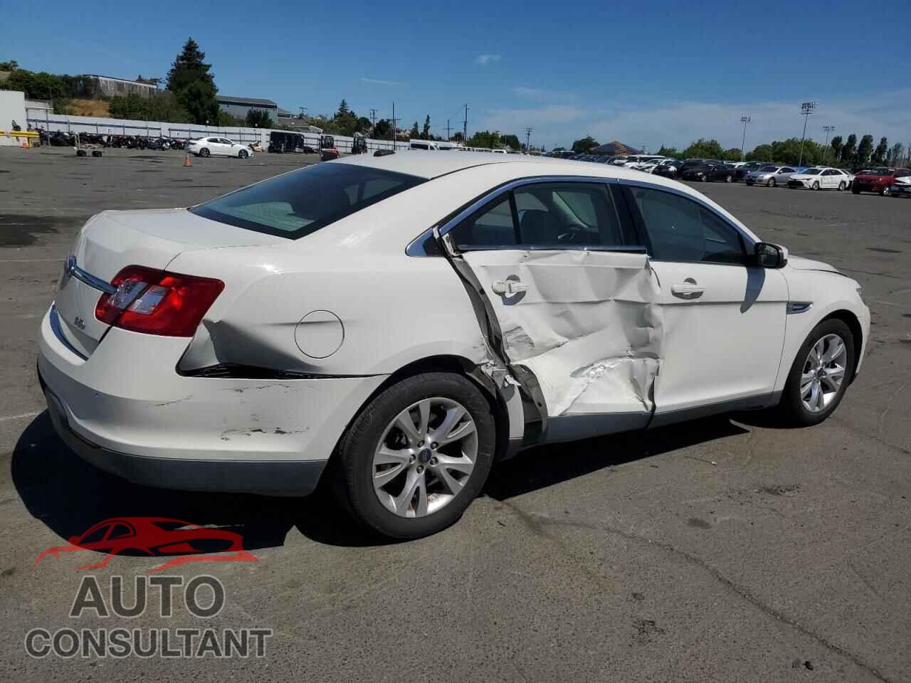 FORD TAURUS 2010 - 1FAHP2EW6AG141032