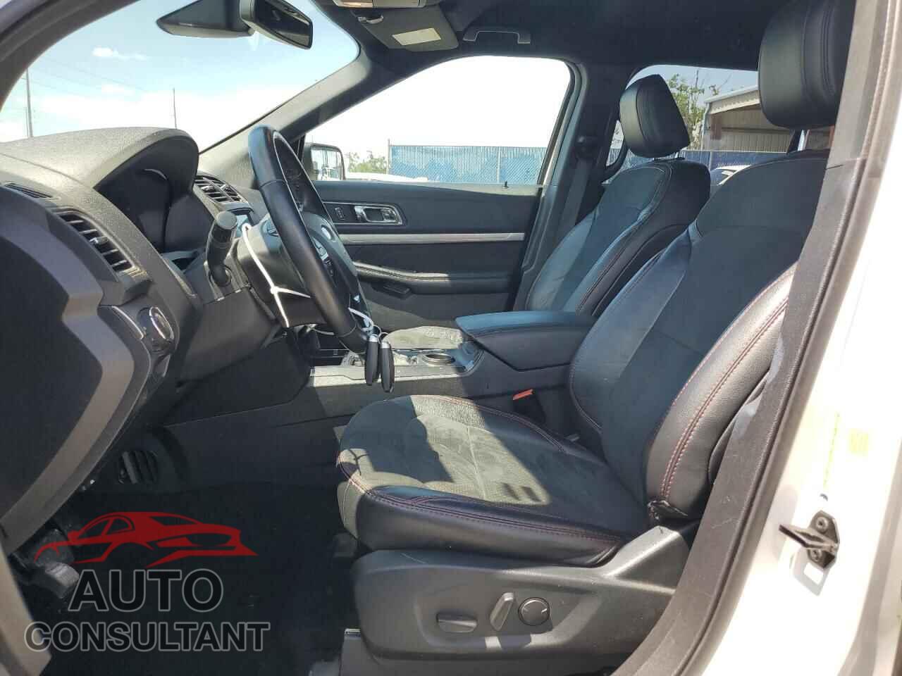 FORD EXPLORER 2019 - 1FM5K7D82KGA37341