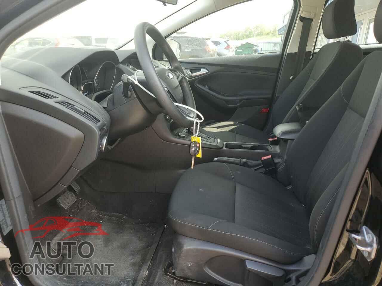 FORD FOCUS 2017 - 1FADP3FE9HL310360