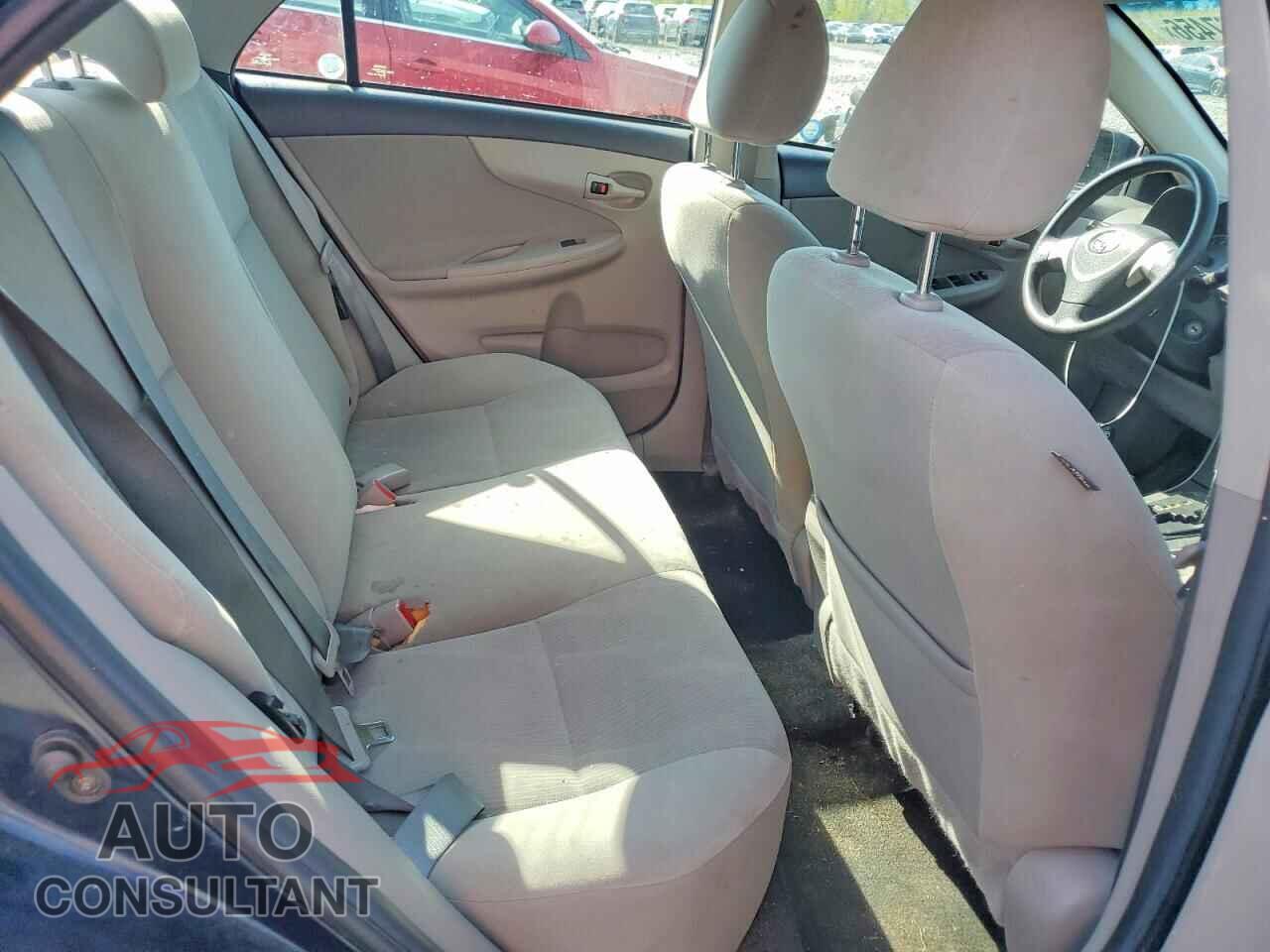 TOYOTA COROLLA 2012 - 2T1BU4EE2CC833155