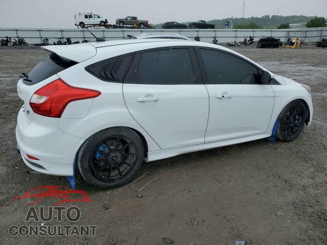 FORD FOCUS 2014 - 1FADP3L90EL179838