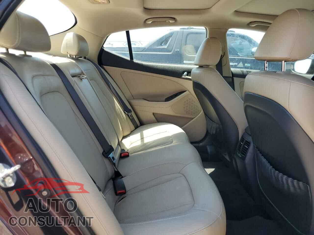 KIA OPTIMA 2011 - KNAGN4A74B5082983