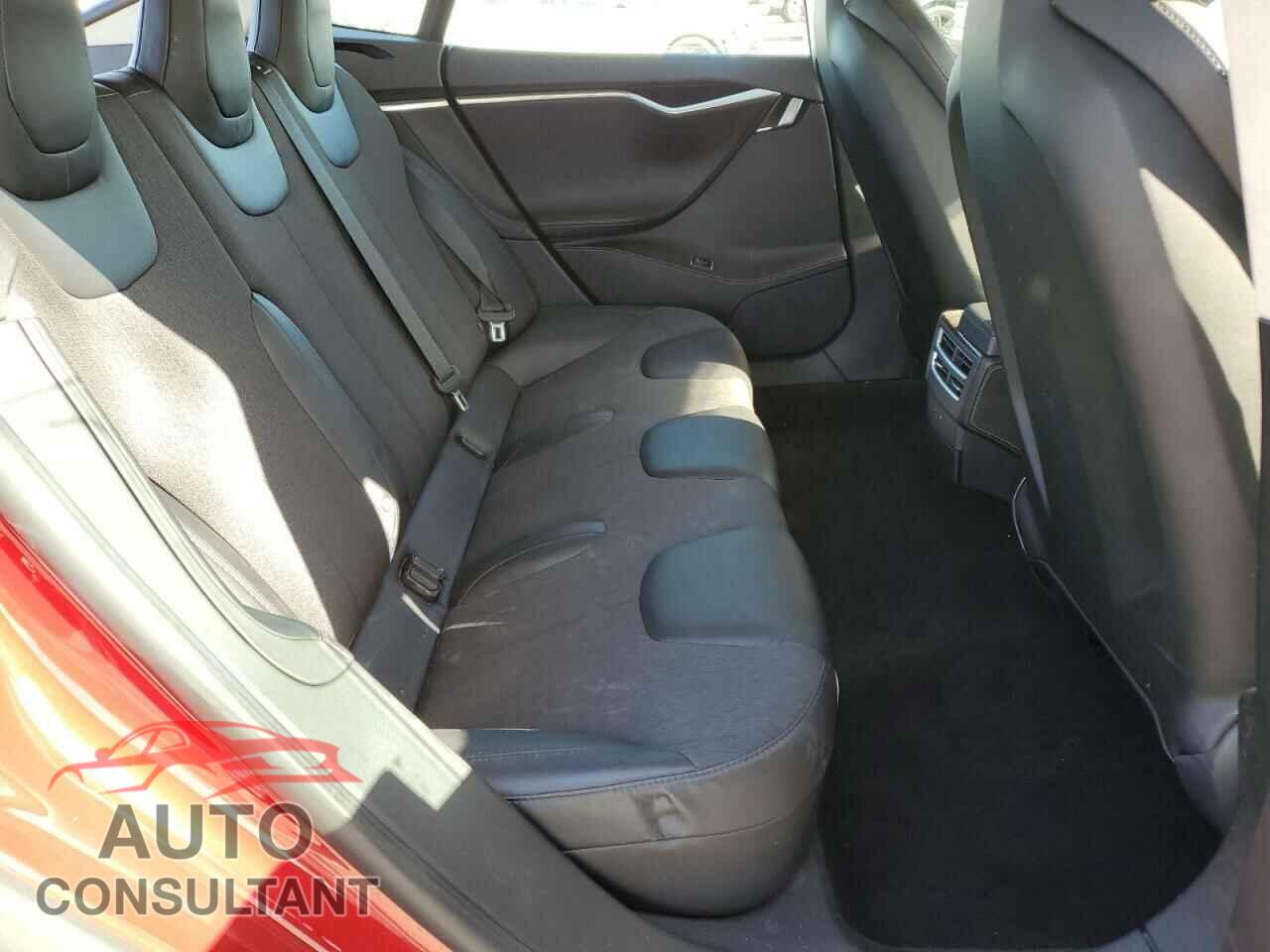 TESLA MODEL S 2016 - 5YJSA1E17GF159171