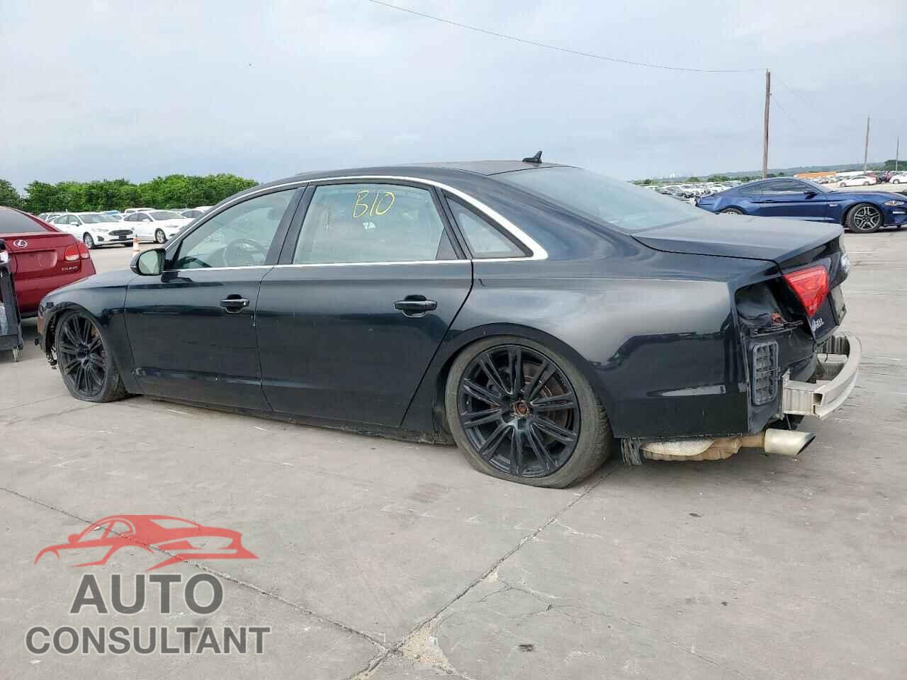 AUDI A8 2011 - WAURVAFD2BN005986