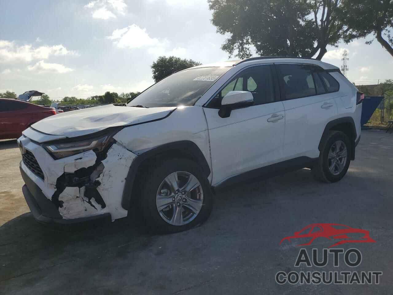 TOYOTA RAV4 2024 - 2T3W1RFV1RC268158