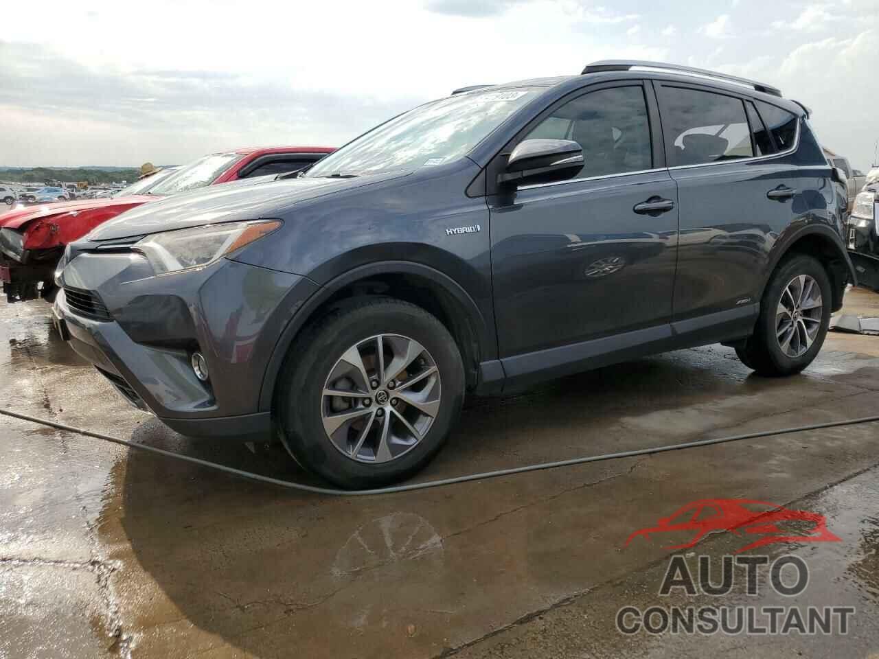 TOYOTA RAV4 2018 - JTMRJREV7JD191536