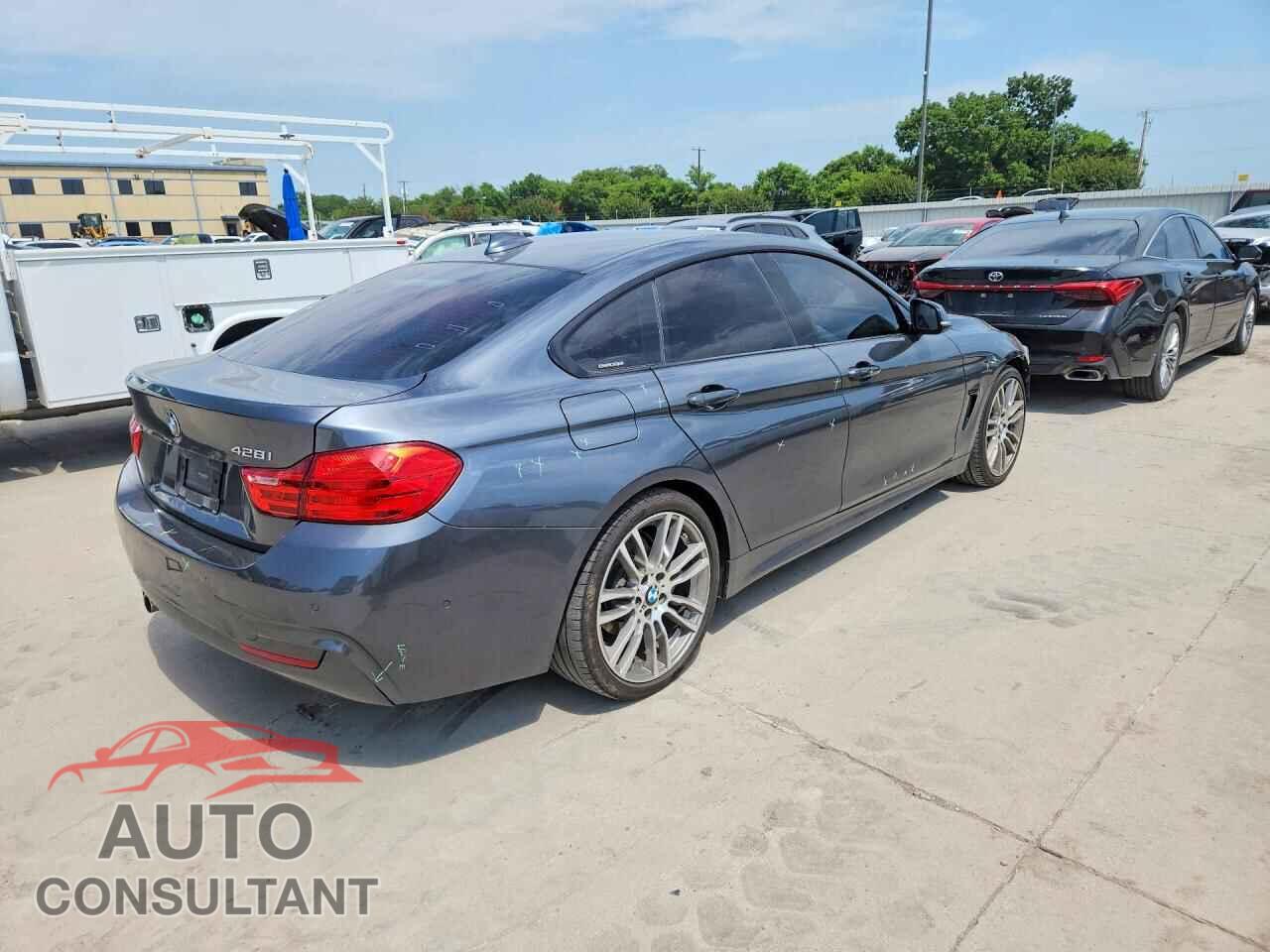 BMW 4 SERIES 2015 - WBA4A5C52FD410543