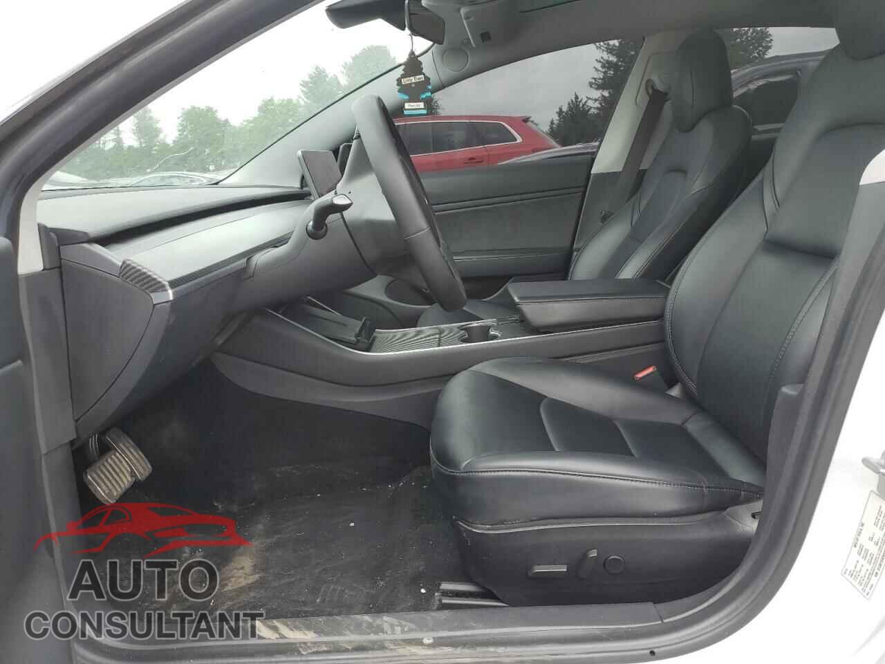 TESLA MODEL 3 2019 - 5YJ3E1EA2KF464627