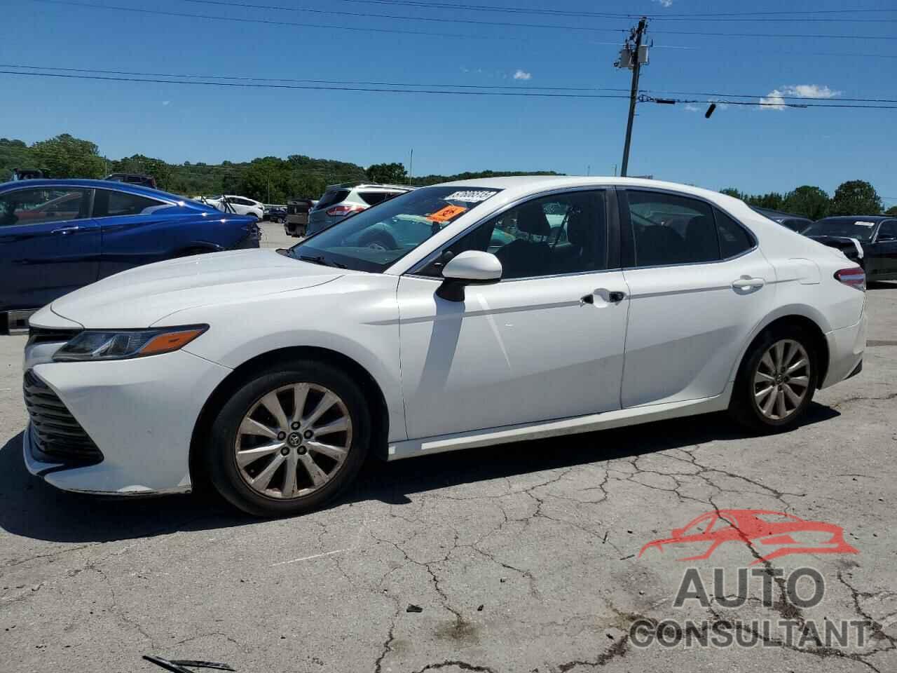 TOYOTA CAMRY 2018 - 4T1B11HKXJU538163