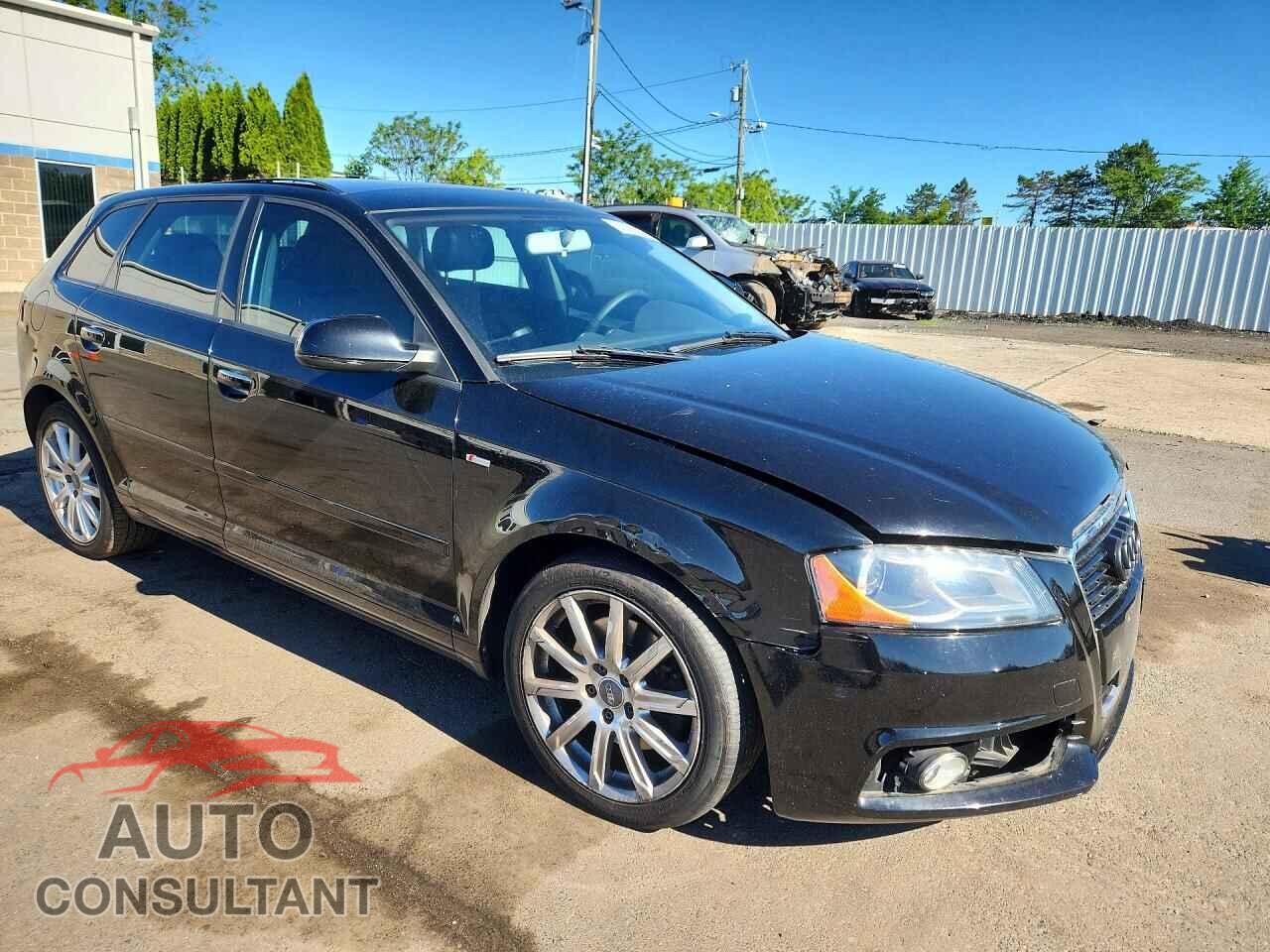 AUDI A3 2012 - WAUPFAFM7CA017418