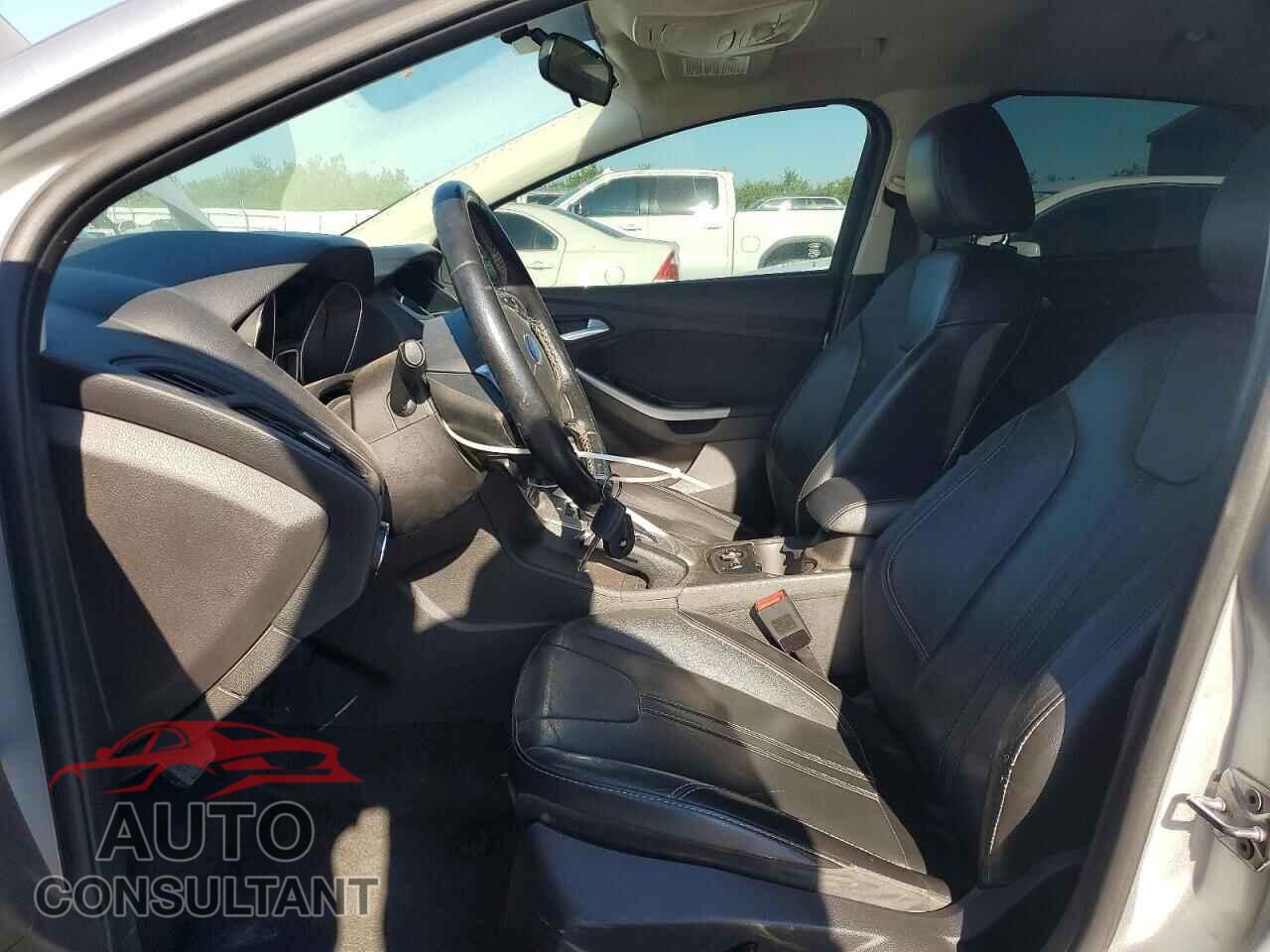 FORD FOCUS 2014 - 1FADP3F21EL266968