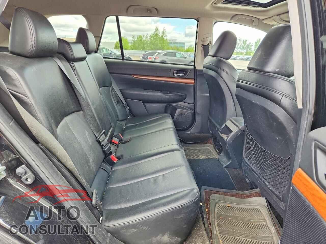 SUBARU OUTBACK 2014 - 4S4BRGMC3E3302122