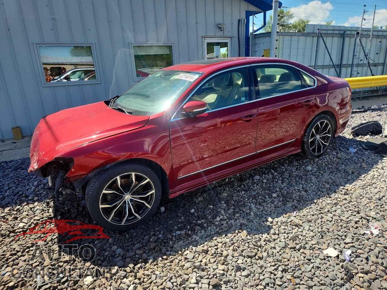 VOLKSWAGEN PASSAT 2015 - 1VWBT7A37FC044891