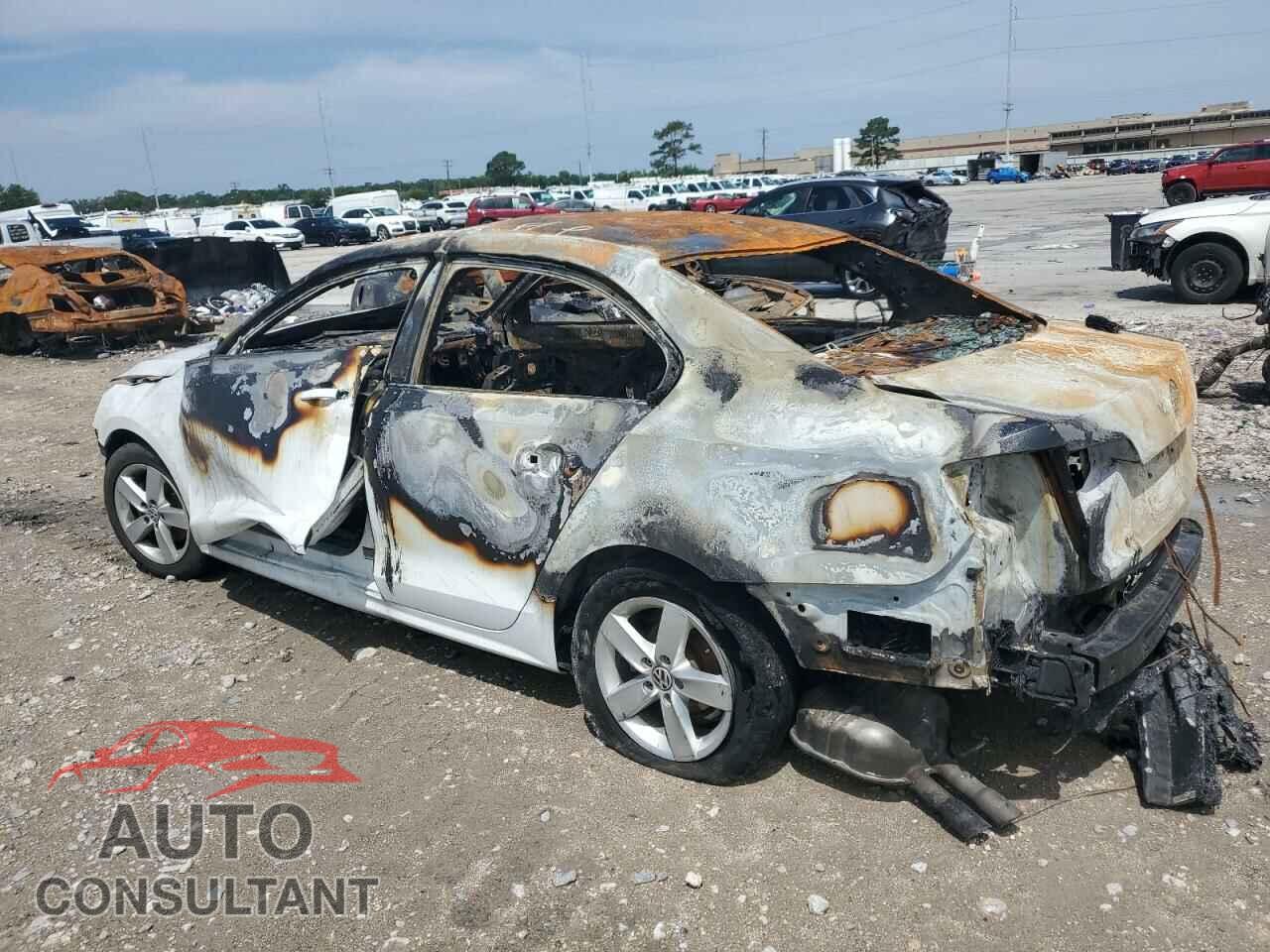 VOLKSWAGEN JETTA 2017 - 3VWDB7AJ8HM374356