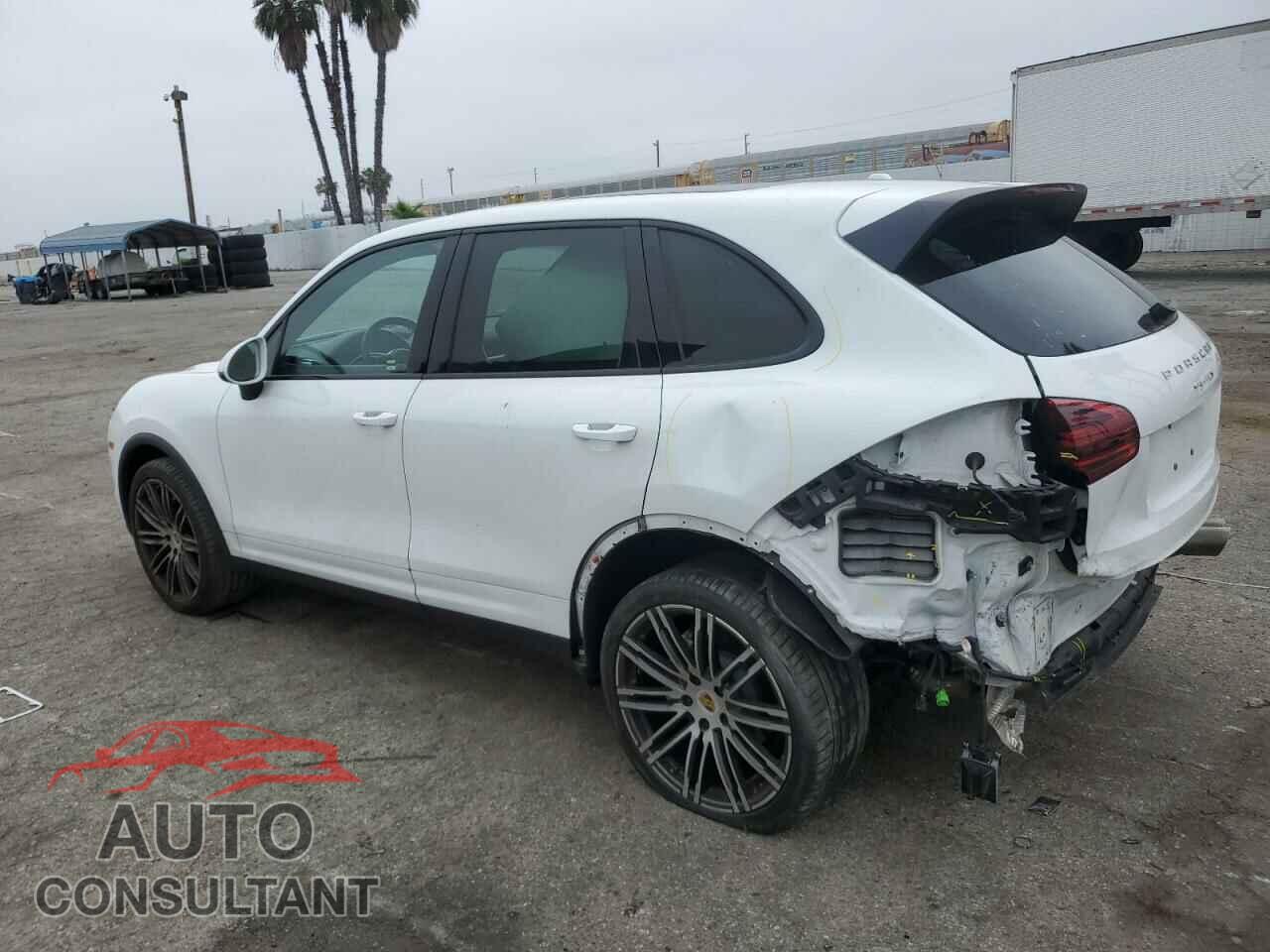 PORSCHE CAYENNE 2016 - WP1AB2A21GLA95752