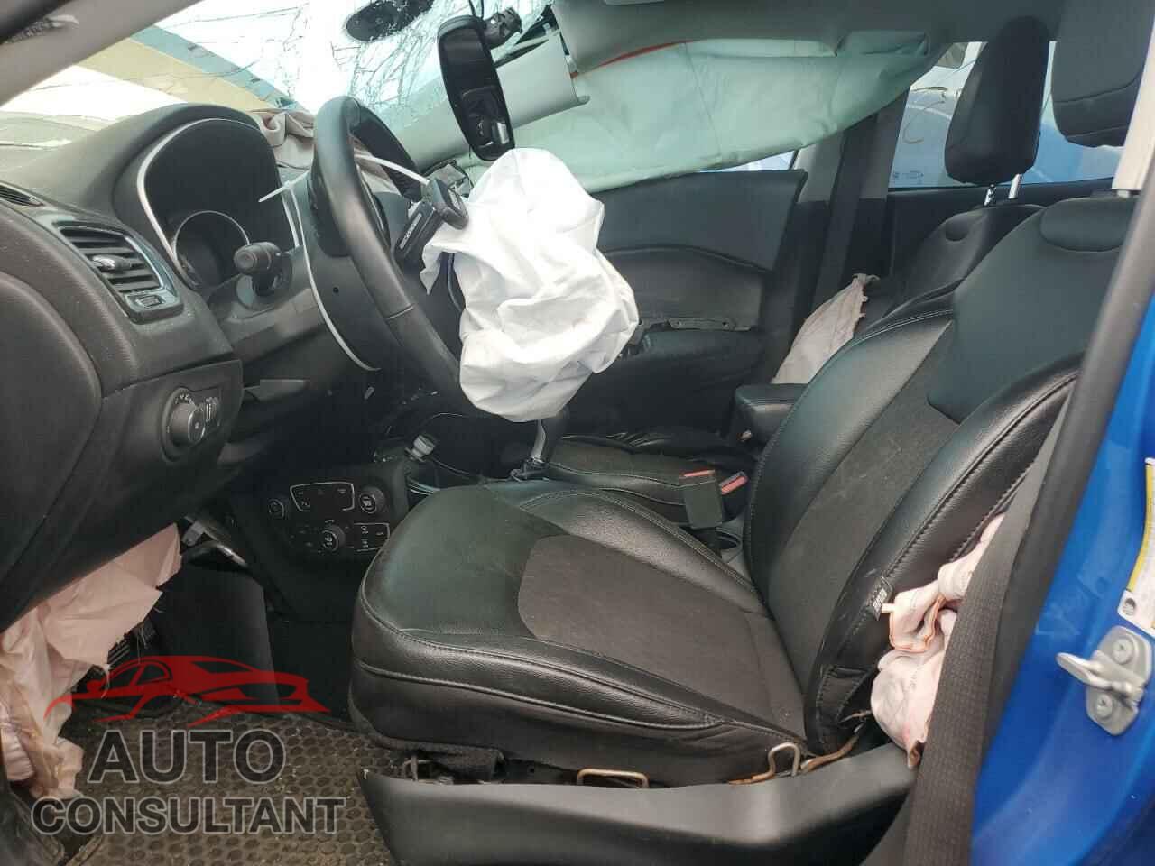 JEEP COMPASS 2020 - 3C4NJCBB4LT102329