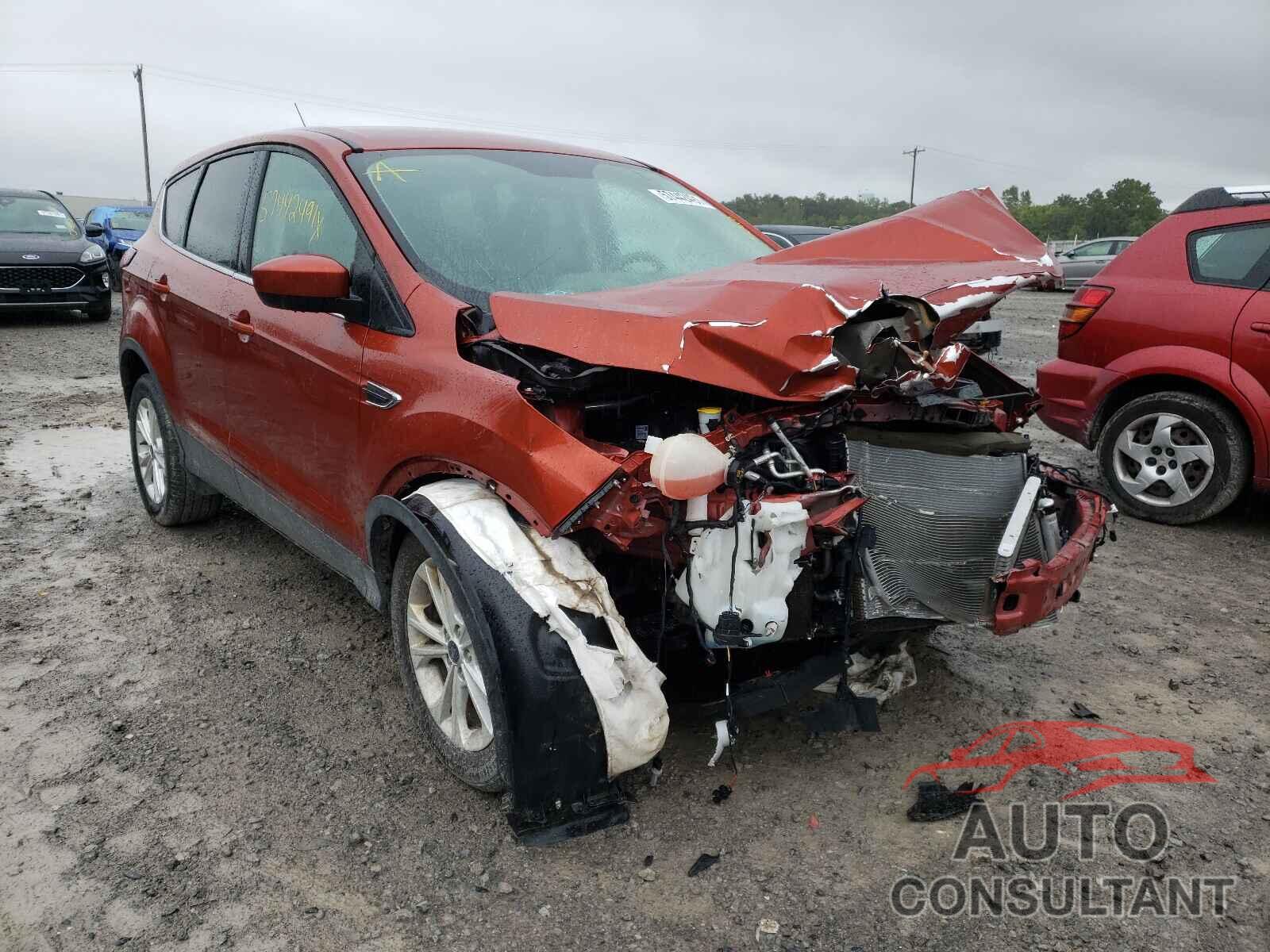 FORD ESCAPE 2019 - 1FMCU9GD1KUA23566