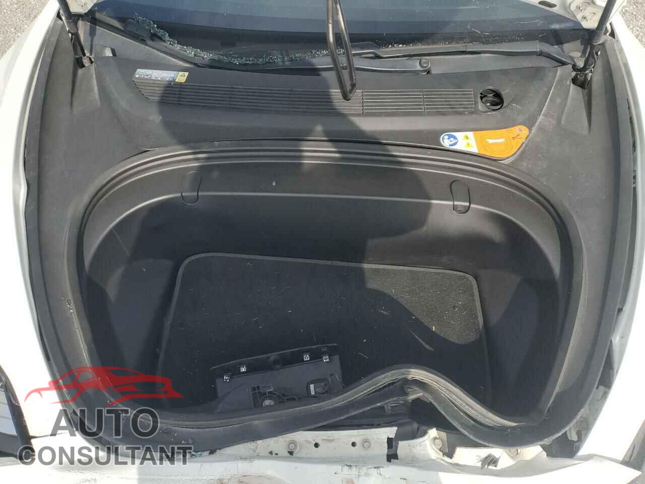 TESLA MODEL 3 2018 - 5YJ3E1EA2JF010005