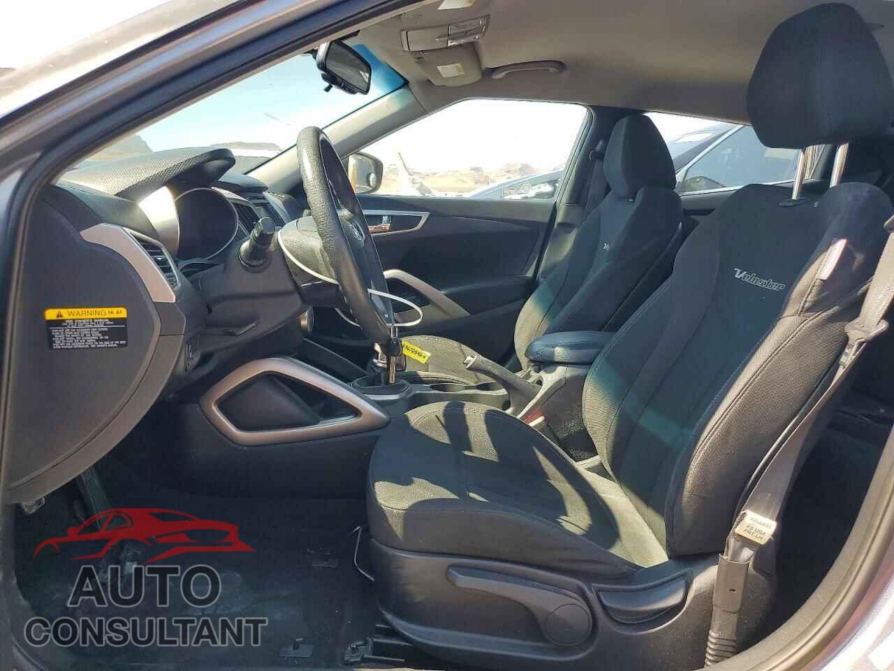 HYUNDAI VELOSTER 2013 - KMHTC6AD4DU170154