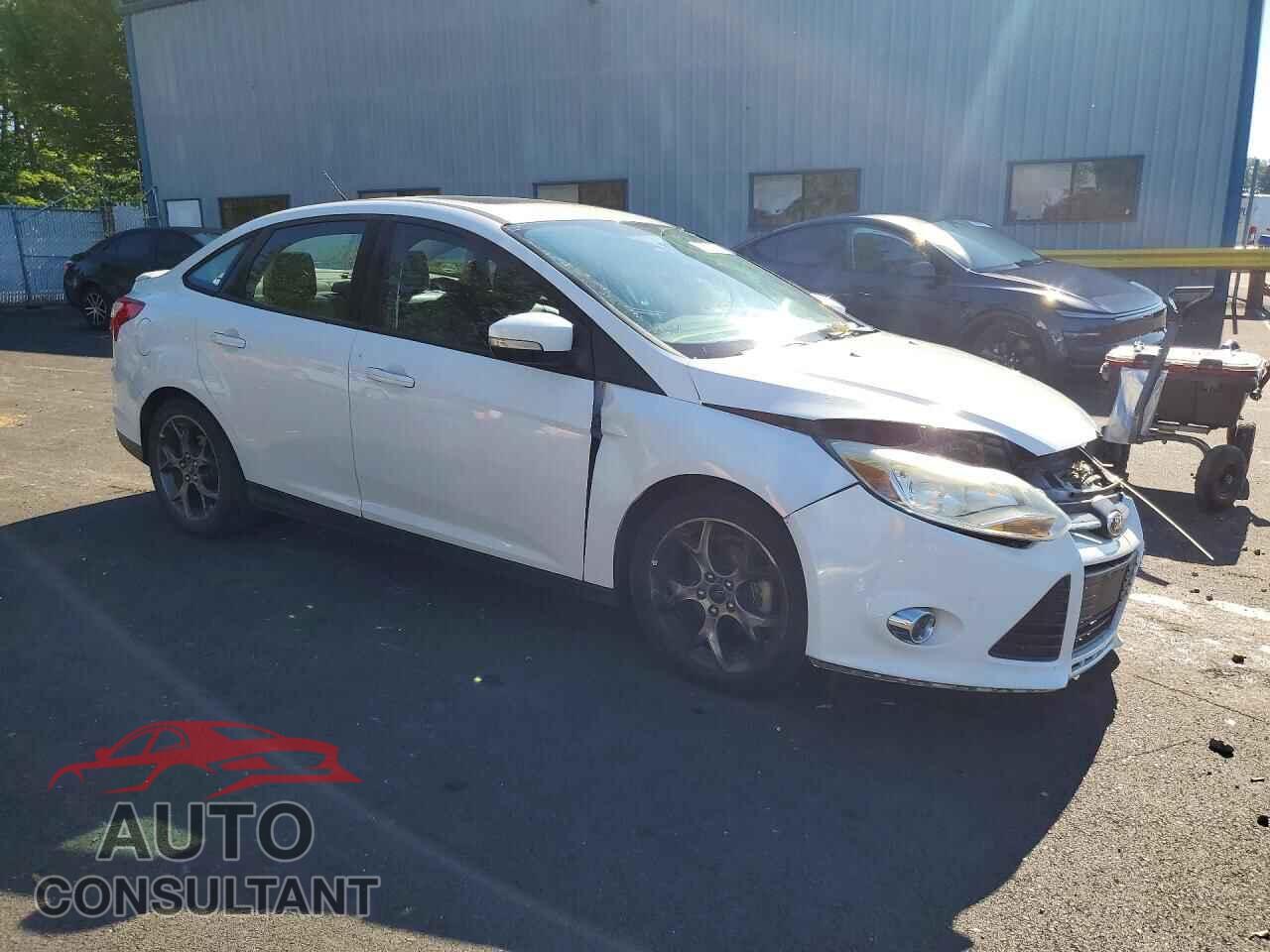 FORD FOCUS 2014 - 1FADP3F2XEL307226