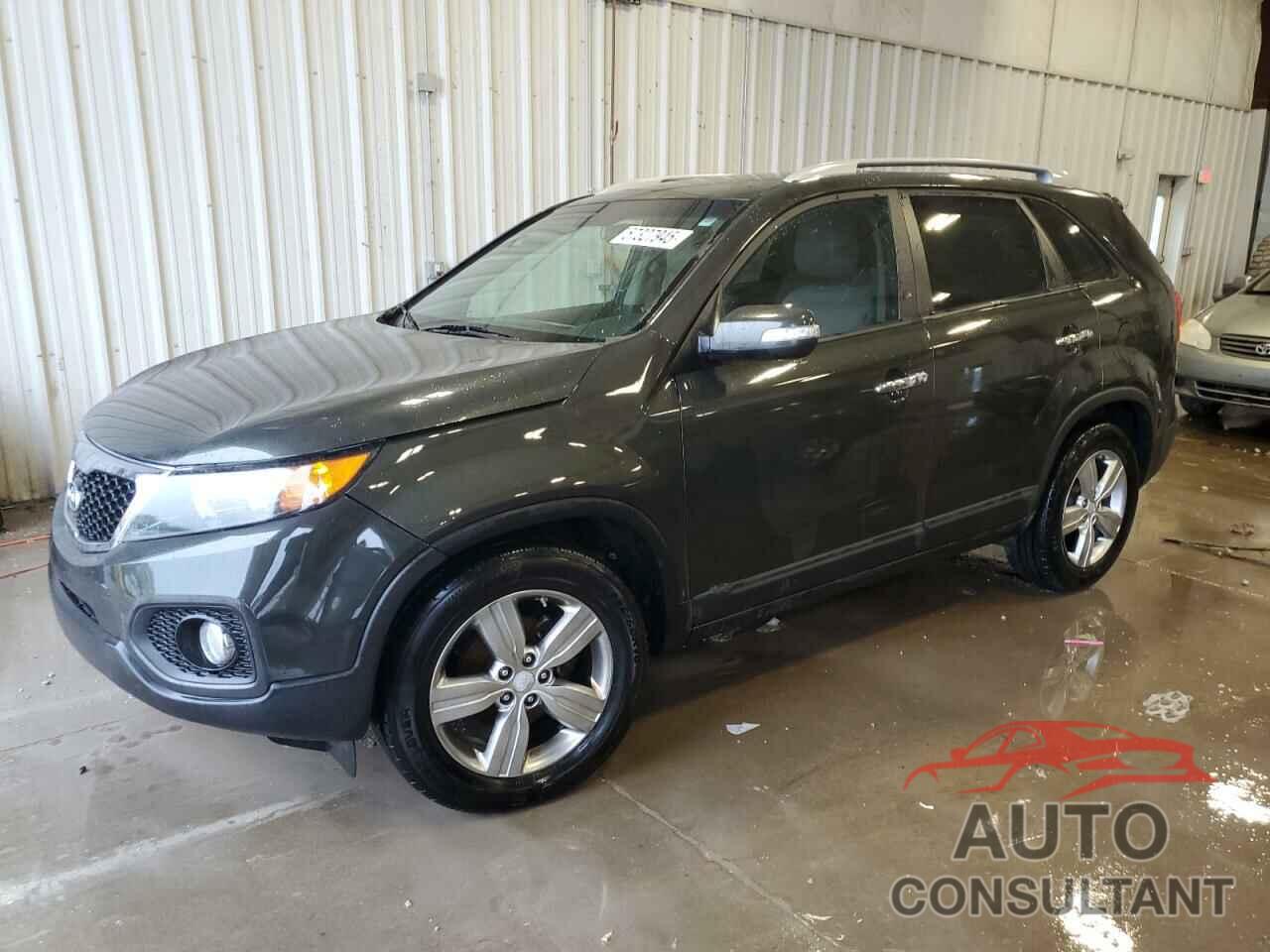 KIA SORENTO 2012 - 5XYKU3A68CG256340