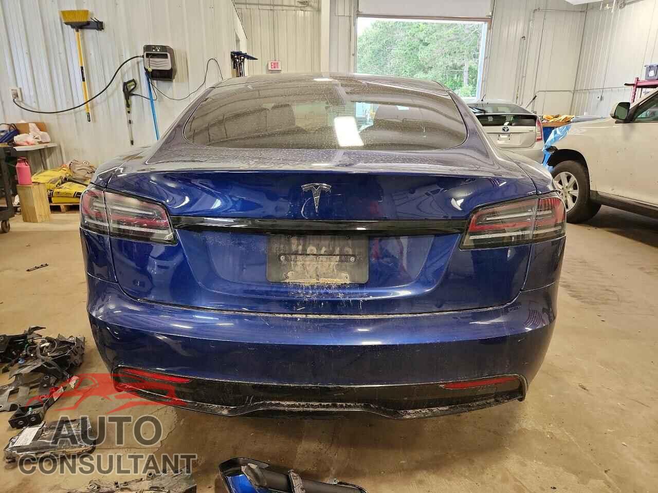 TESLA MODEL S 2022 - 5YJSA1E51NF476833