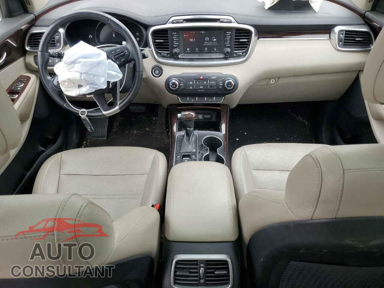 KIA SORENTO 2017 - 5XYPH4A10HG280708