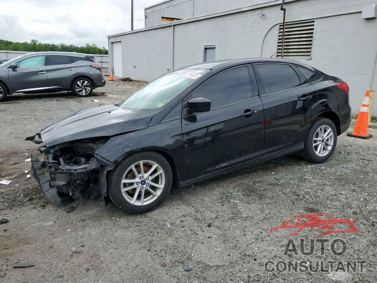 FORD FOCUS 2018 - 1FADP3F29JL262371