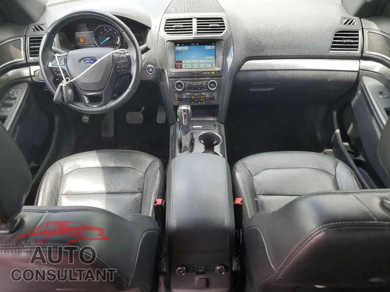 FORD EXPLORER 2018 - 1FM5K8D82JGC24521