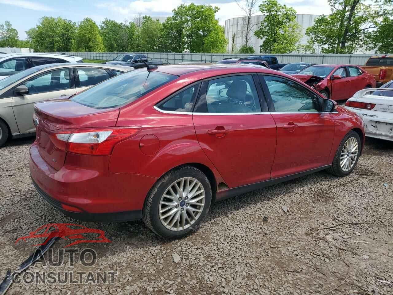 FORD FOCUS 2012 - 1FAHP3H20CL307053