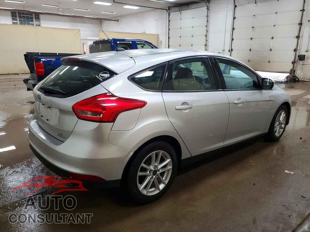 FORD FOCUS 2016 - 1FADP3K28GL314748