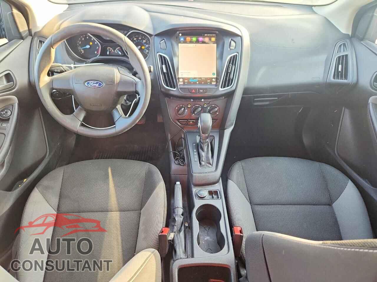 FORD FOCUS 2014 - 1FADP3E28EL348634