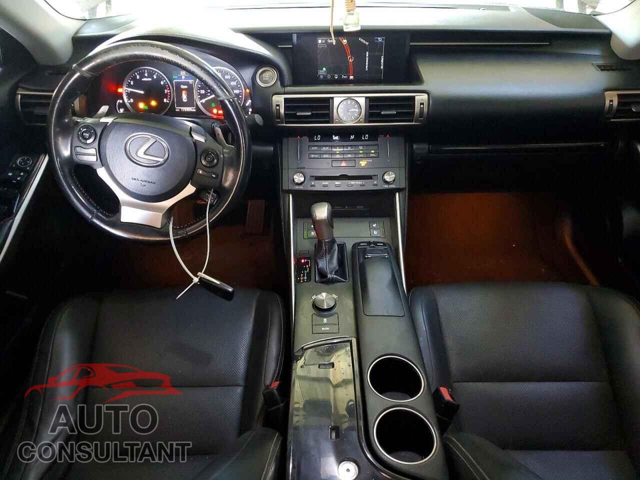 LEXUS IS 2015 - JTHBF1D25F5065669