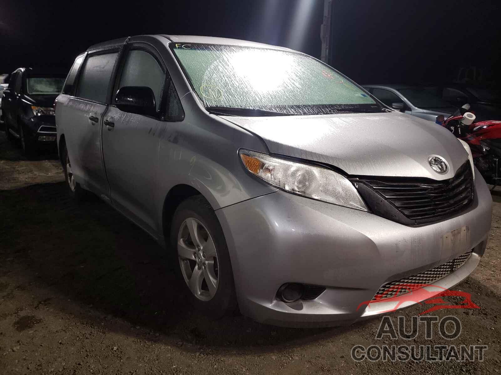 TOYOTA SIENNA 2017 - 5TDZZ3DC6HS875675