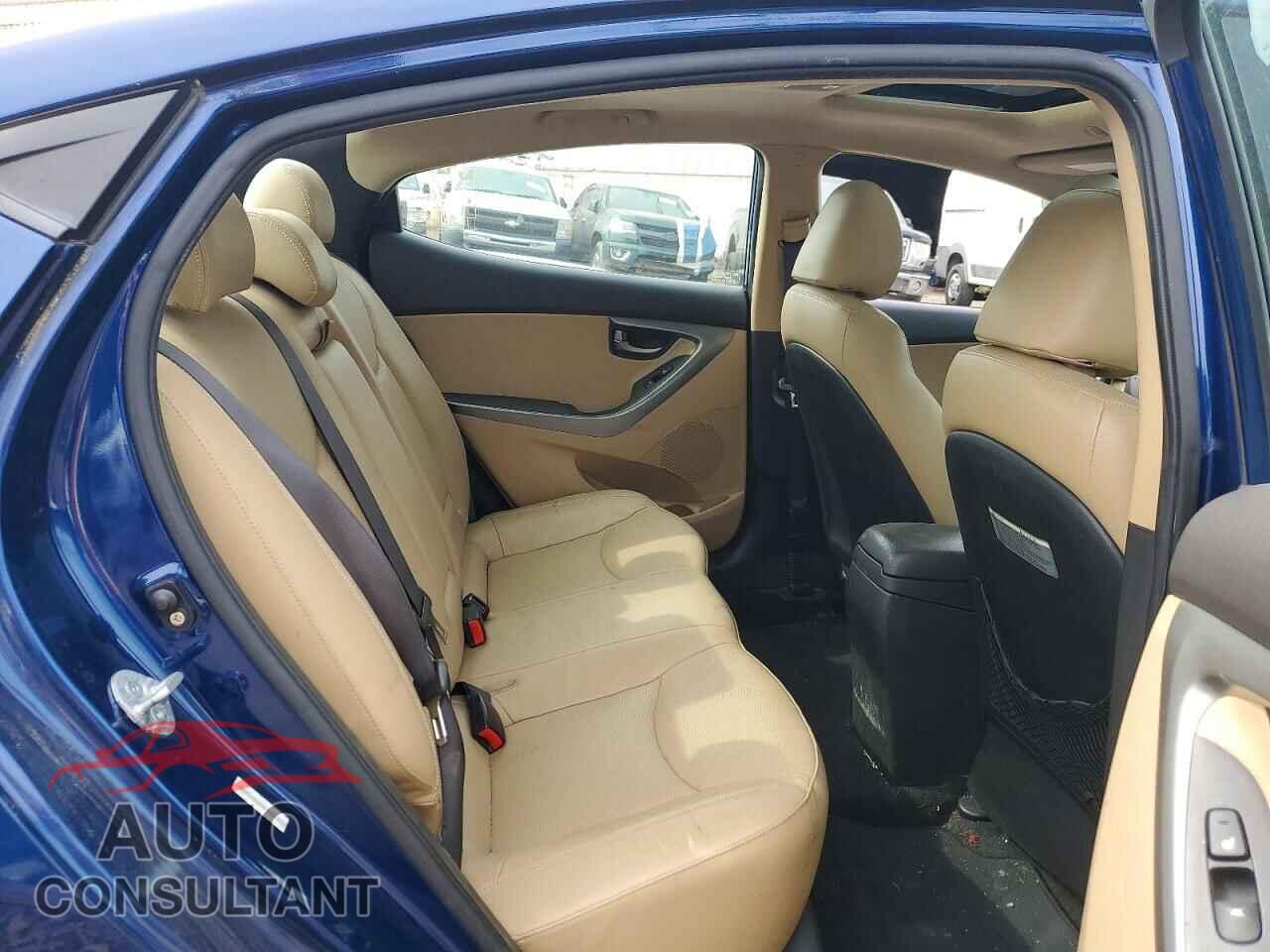 HYUNDAI ELANTRA 2013 - KMHDH4AEXDU520941